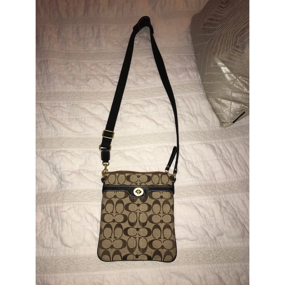 Coach crossbody purse